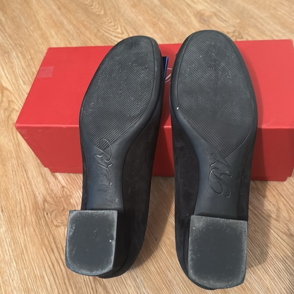 ROGER VIVIER BUCKLE BLUE SUEDE BLOCK HEEL SHOES SIZE 9 - Picture 4 of 7